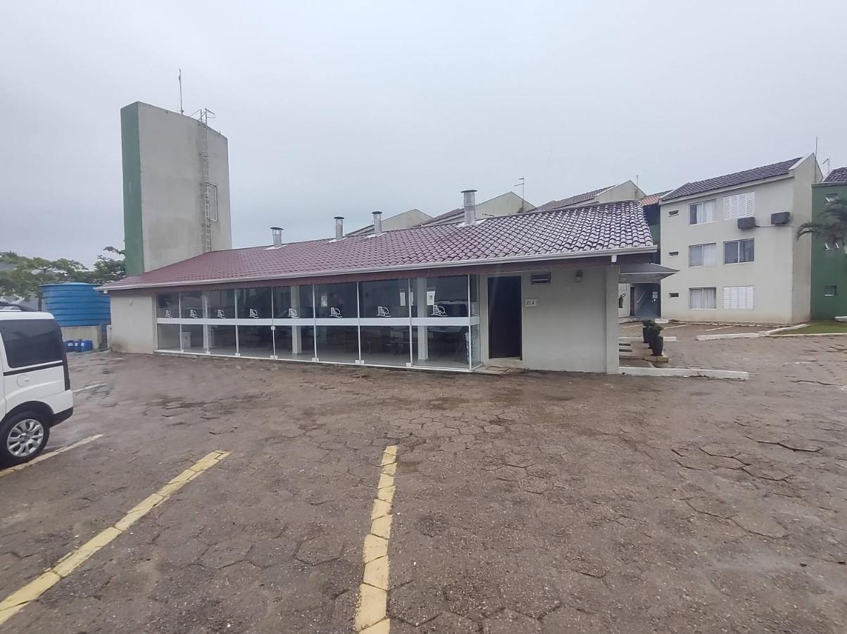 Apto Espetacular A 50 M Do Mar Em Condominio Com Piscinas Maravilhosas Гуаратуба Екстериор снимка