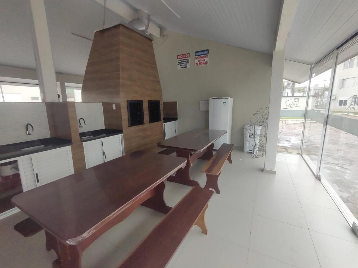Apto Espetacular A 50 M Do Mar Em Condominio Com Piscinas Maravilhosas Гуаратуба Екстериор снимка