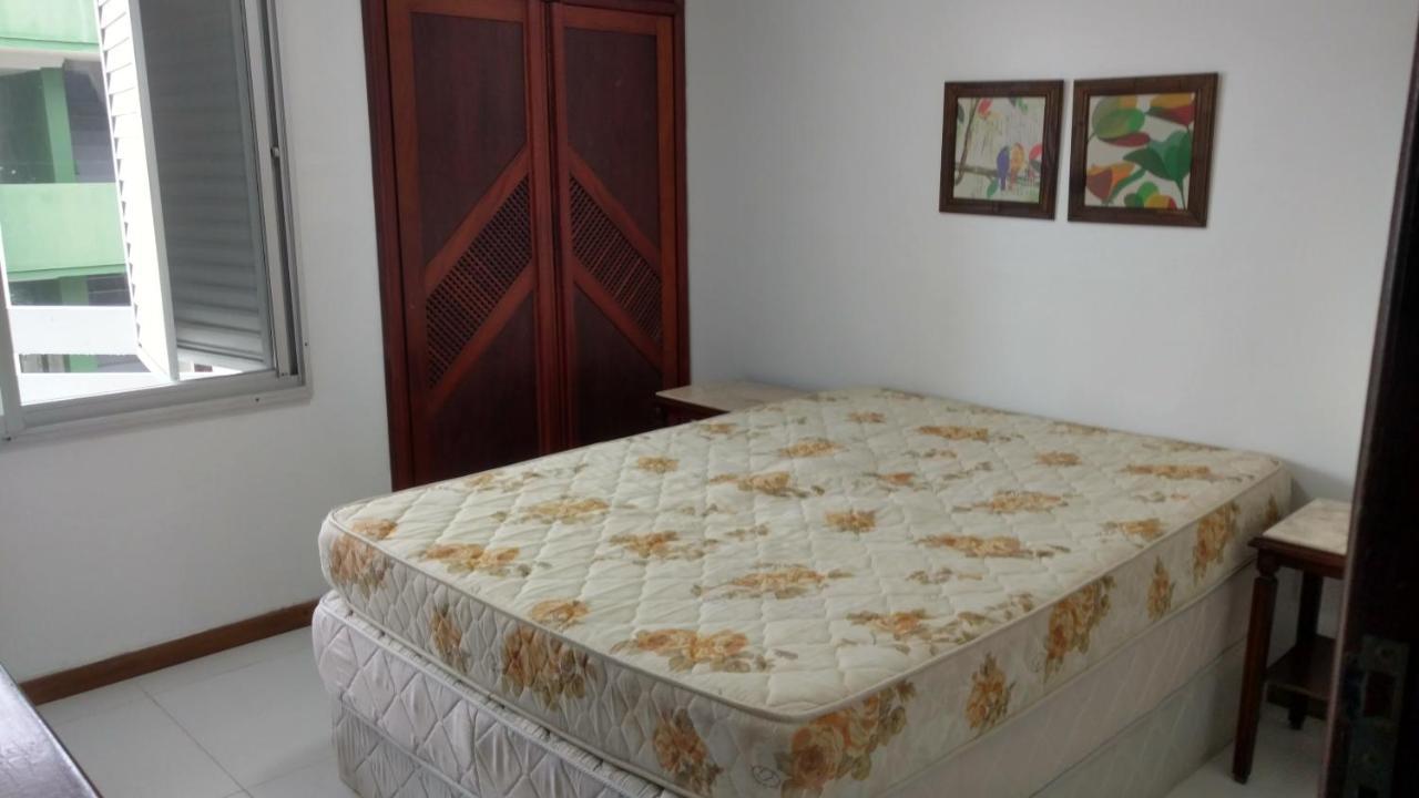 Apto Espetacular A 50 M Do Mar Em Condominio Com Piscinas Maravilhosas Гуаратуба Екстериор снимка